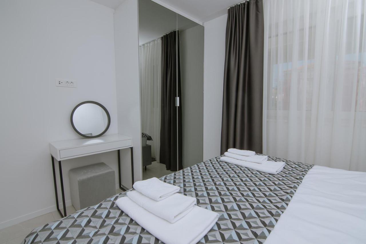 Apartments Adriatic Pearl Trogir Zewnętrze zdjęcie
