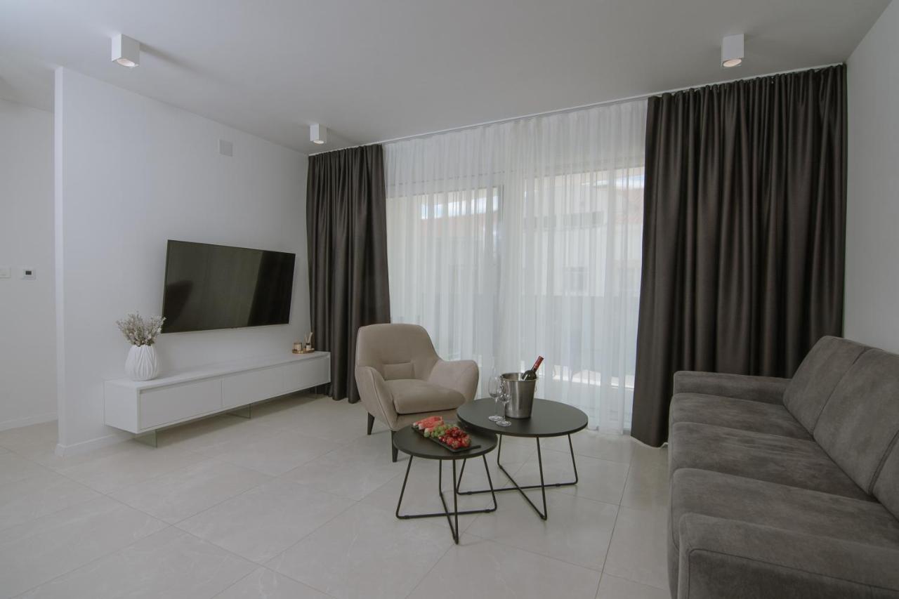 Apartments Adriatic Pearl Trogir Zewnętrze zdjęcie